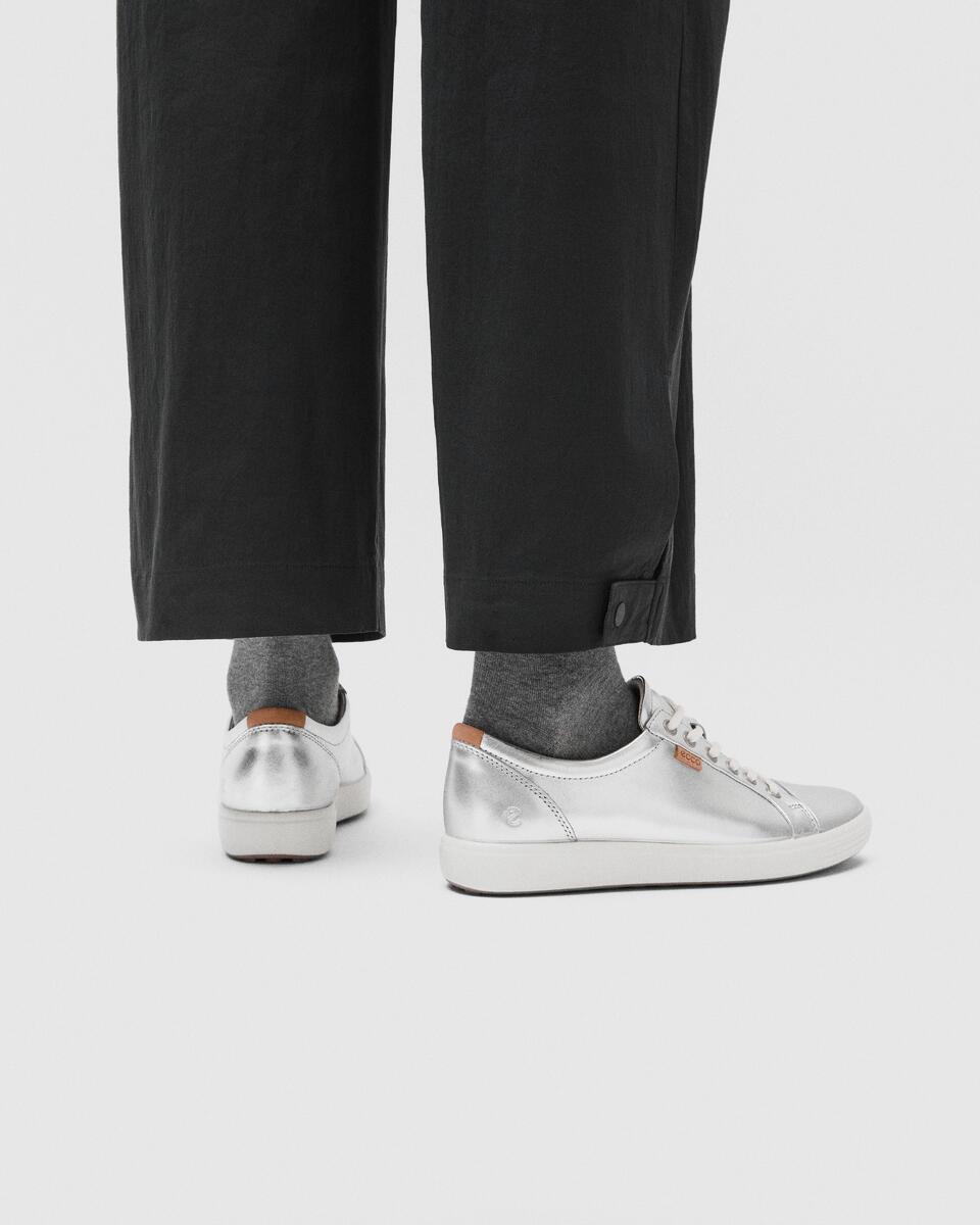 ECCO Soft 7