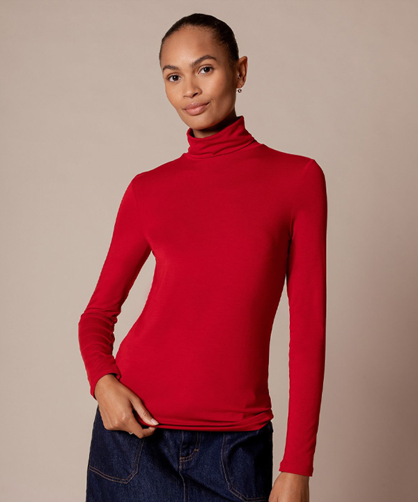 Silky Roll Neck