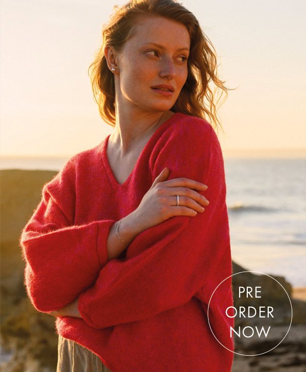 Alpaca / Merino V Neck Jumper