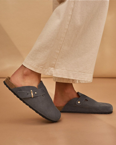Stud Strap Clogs