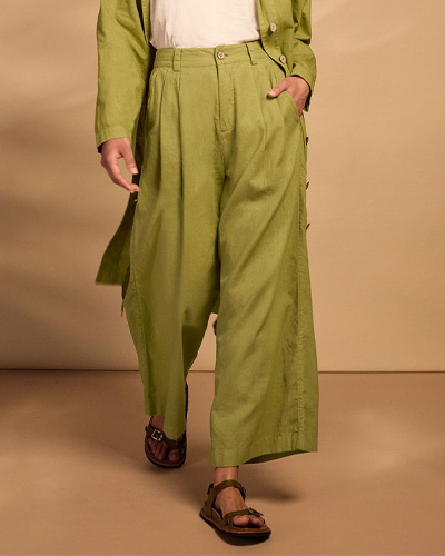Linen Blend Pleat Front Crop Trouser