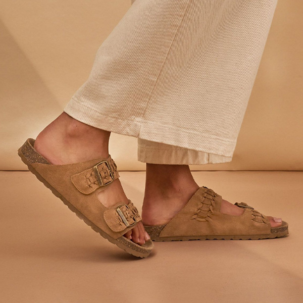 Plait Detail Slides