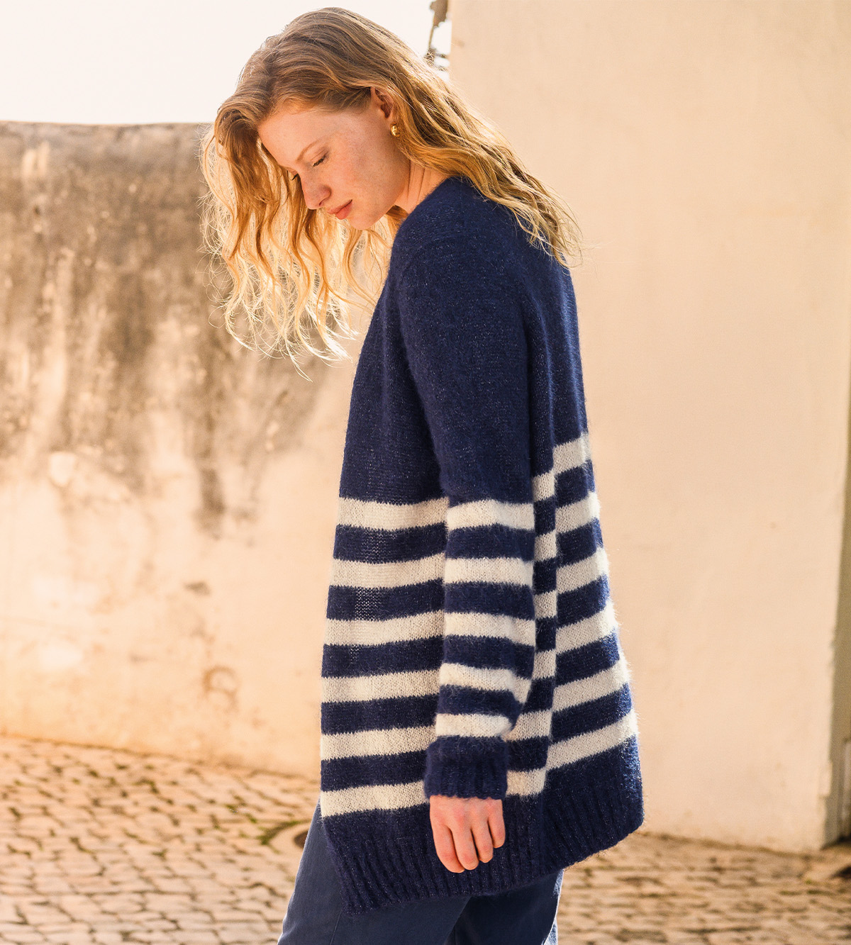 Alpaca/Cotton Longline Edge To Edge Cardigan in Navy/Oatmeal