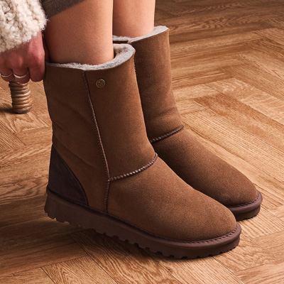 Original Celt Sheepskin Boots