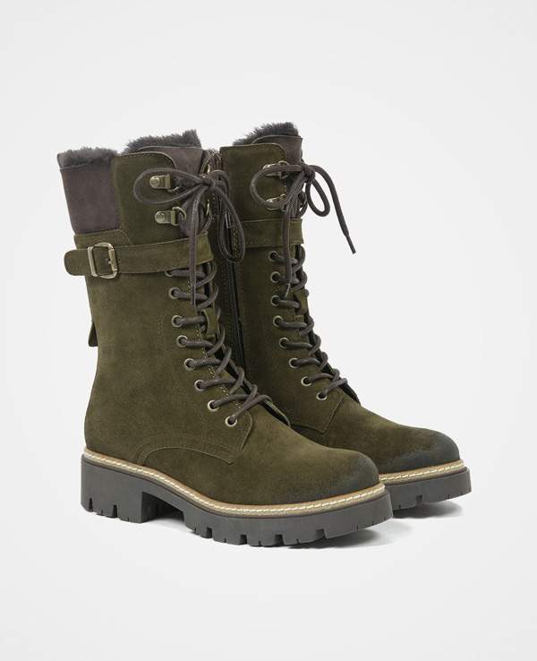 Lace Up Calf Boots