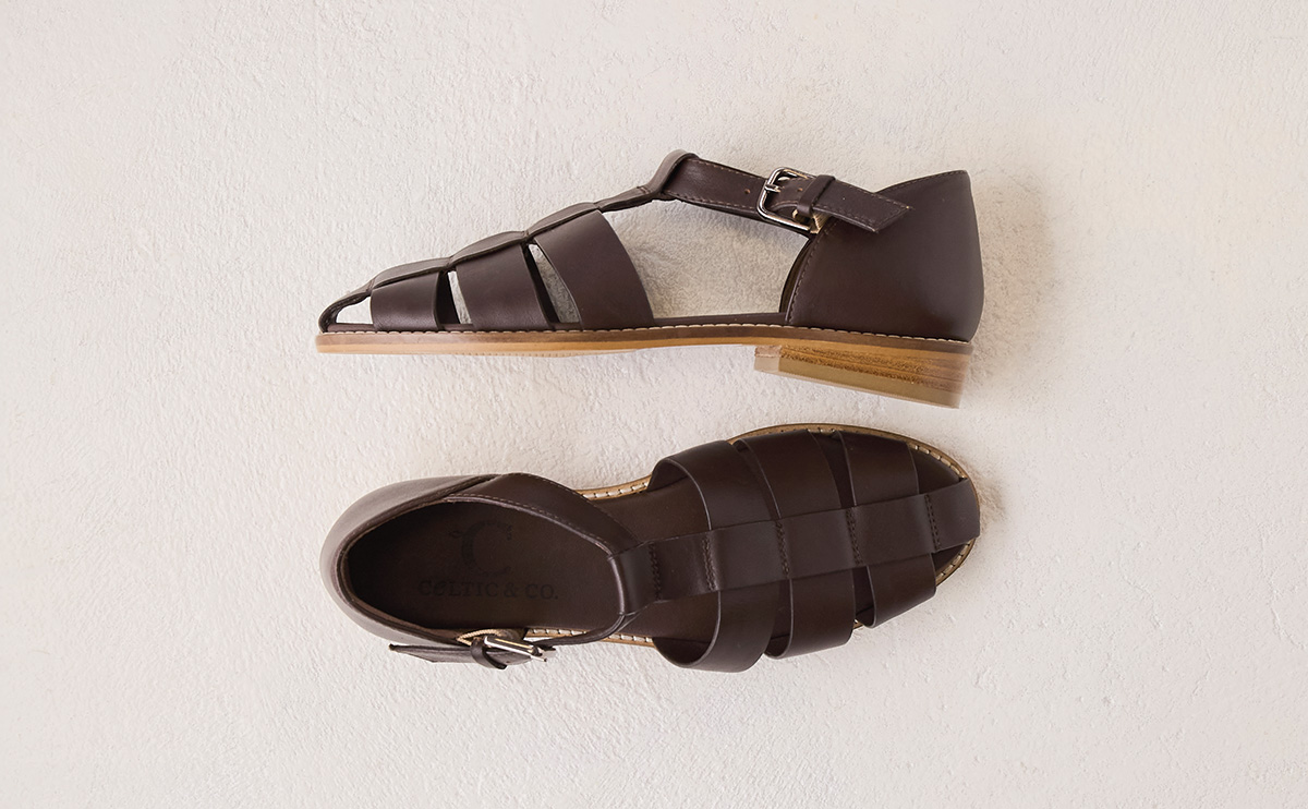 Minimal Fisherman's Sandals