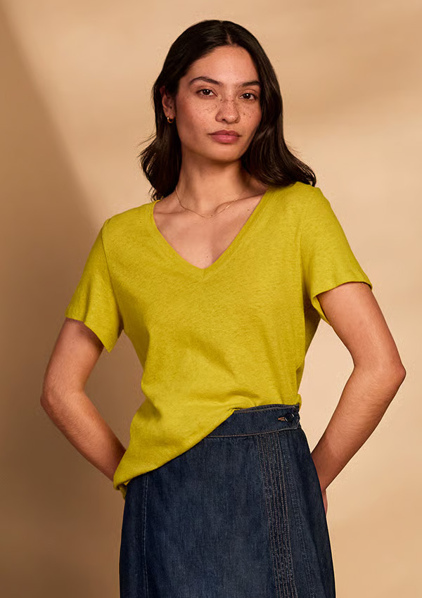 Linen Blend V Neck T Shirt 