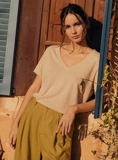 Linen Blend V Neck T Shirt (undyed ecru)
