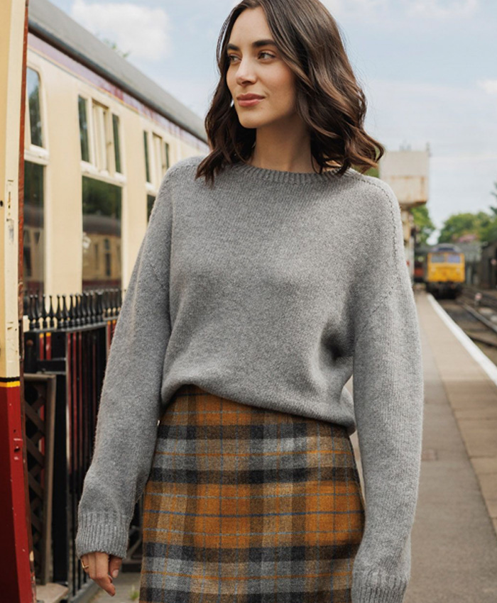 Gansey Detail Crew Neck Jumper (light grey)