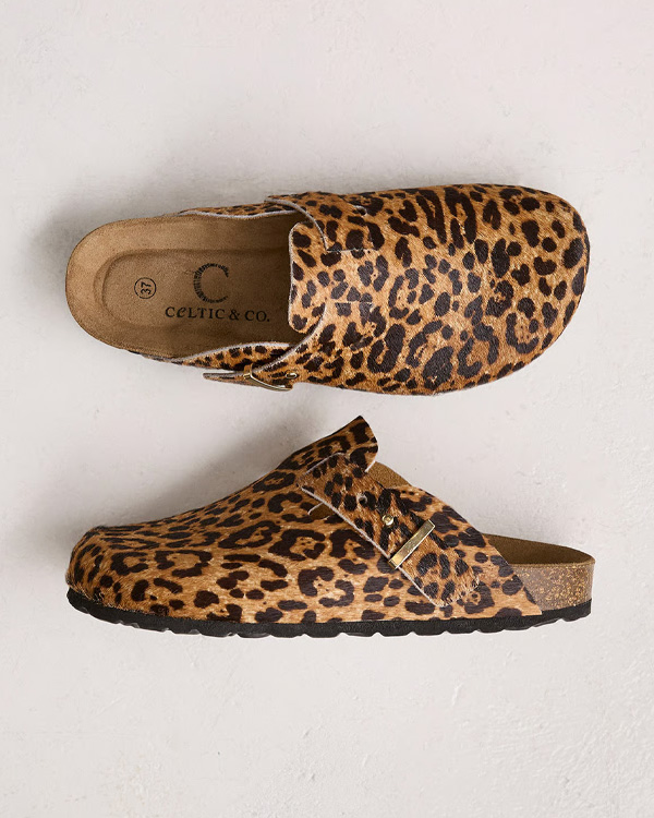 Stud Strap Clogs