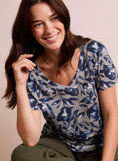 Linen Blend V Neck T Shirt