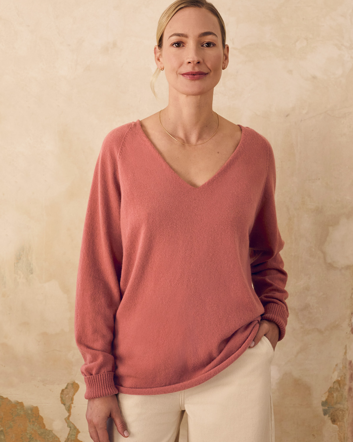 Supersoft Slouch V Neck Jumper (rose)