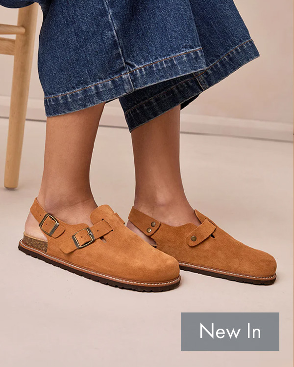 Welt Sole Slingback Clogs