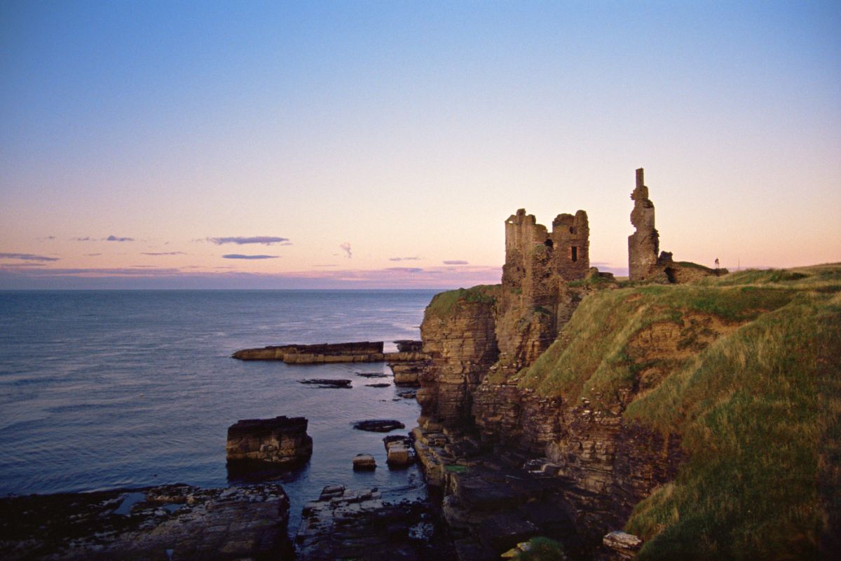 Castle Sinclair at dusk