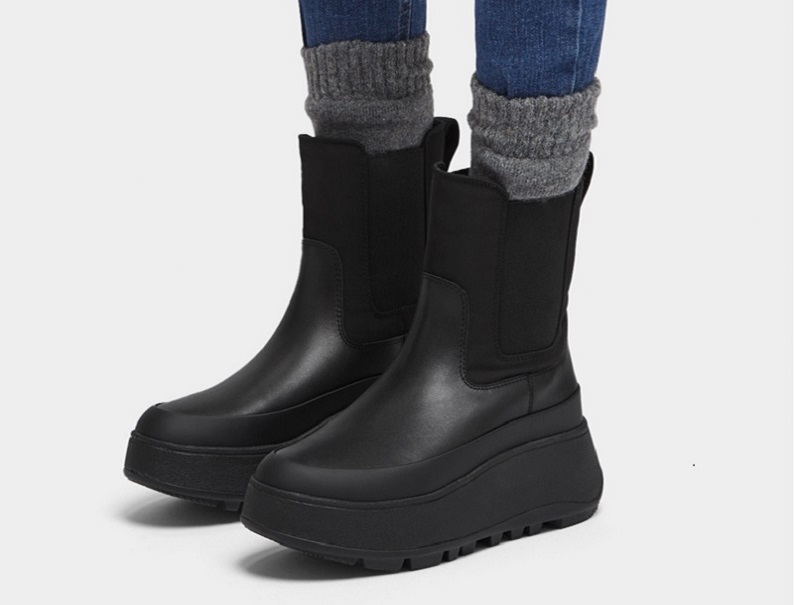 F-mode water resistant boots