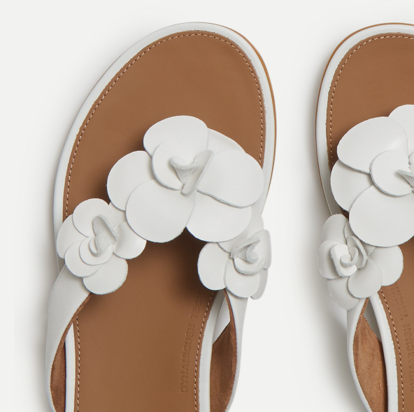 GRACIE Flower Metallic-Leather Flip-Flops Urban White