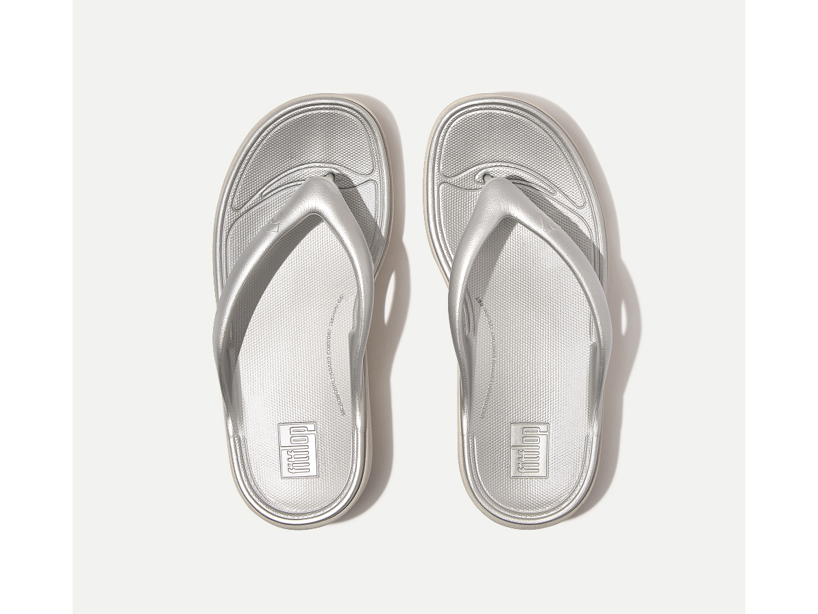 RELIEFF Metallic Recovery Toe-Thongs Sandals iMAGE