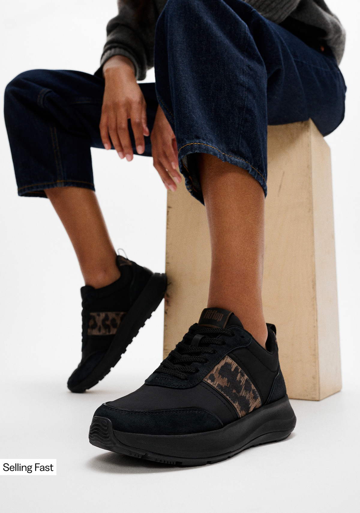 Sneakers Image