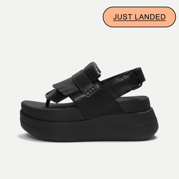 F-MODE STACK FRINGE TOE-POST SANDALS All Black