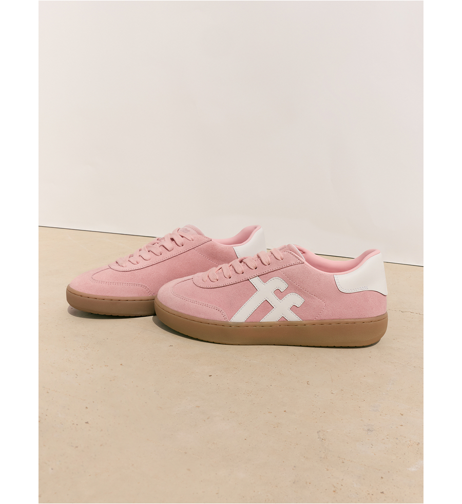 THE DASH T-Toe Suede Sneakers