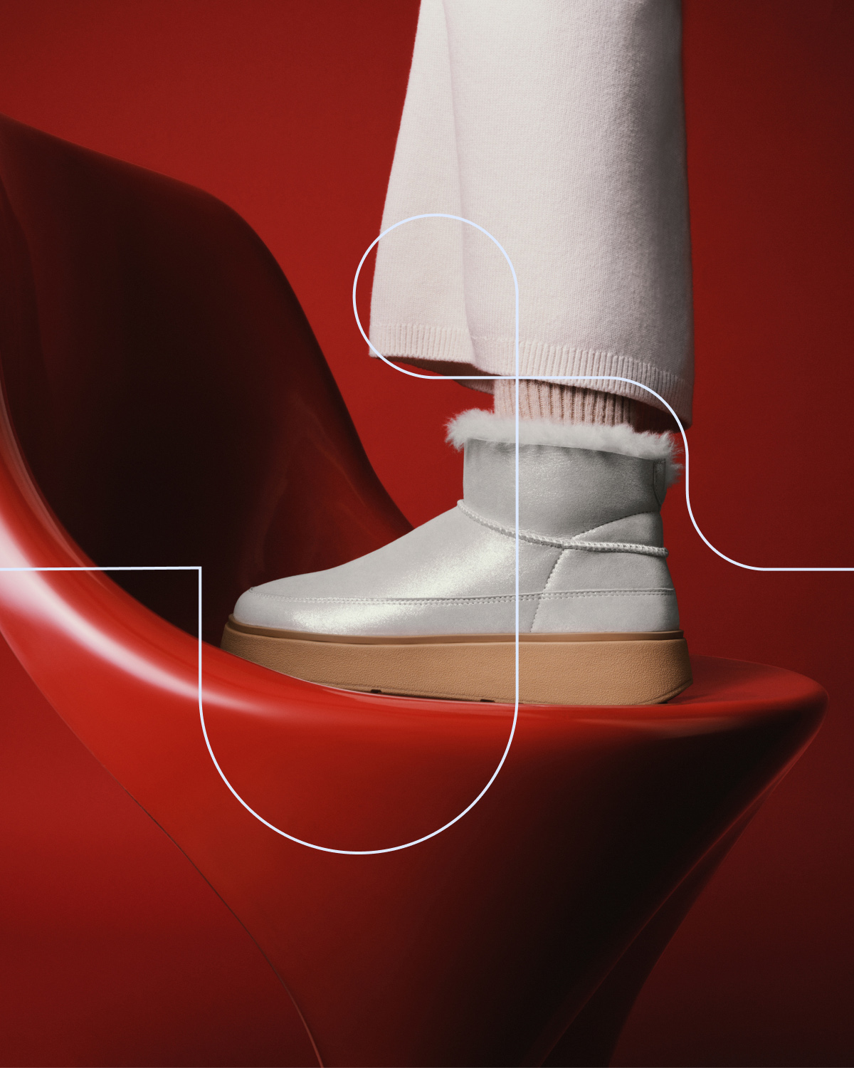 Gen-FF ultra mini shearling boots Hero Image