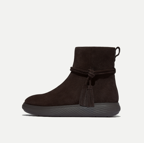 iQ-COMFF Tassel Suede Short Boots Brown Image