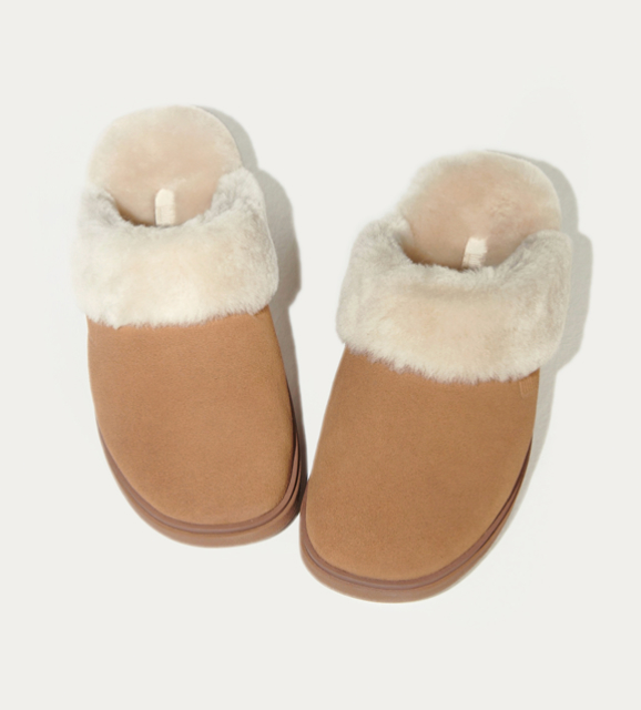 Gen FF Shearling lines slippers