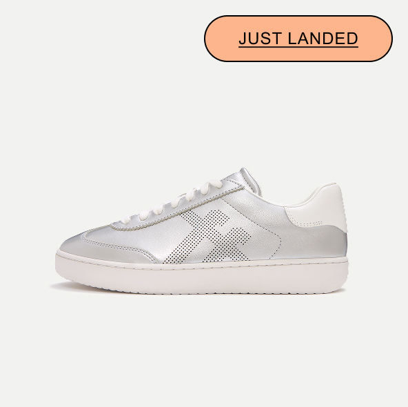 THE DASH T-Toe Leather Trainers