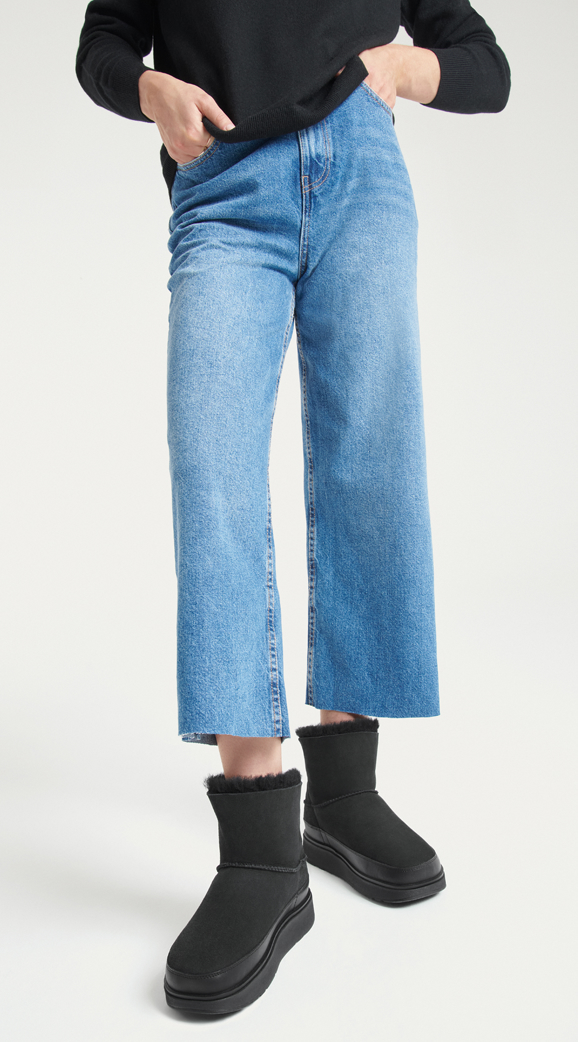 Gen FF mini shearling boots