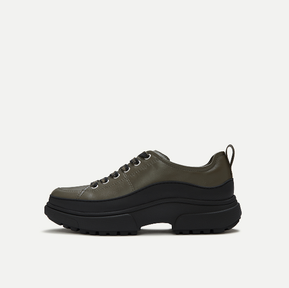 WYLDER Leather Trainers