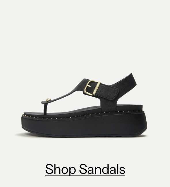 GEN-FF Max Buckle Tumbled-Leather Toe-Post Sandals - All Black