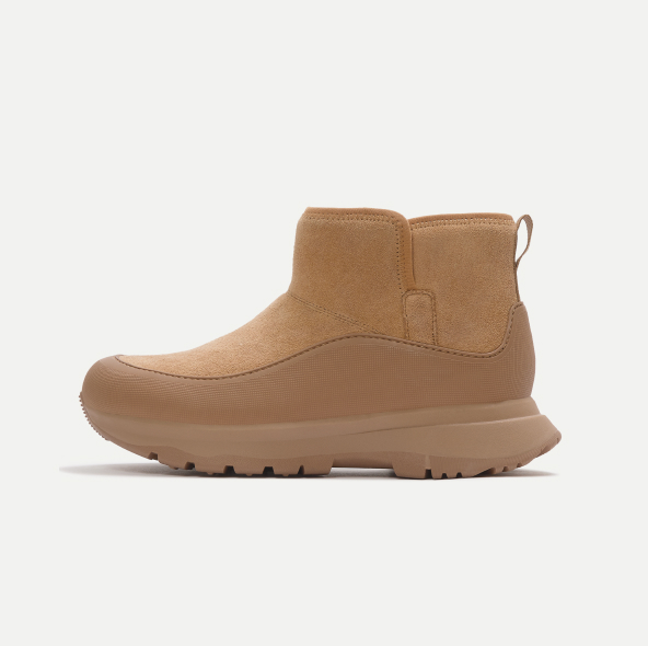 NEO-D-HYKER Warm Suede Pull-On Walking Boots Desert Tan Image