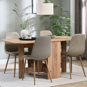 Кухненски маси и столове