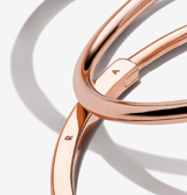 Pandora rose gold jewelry