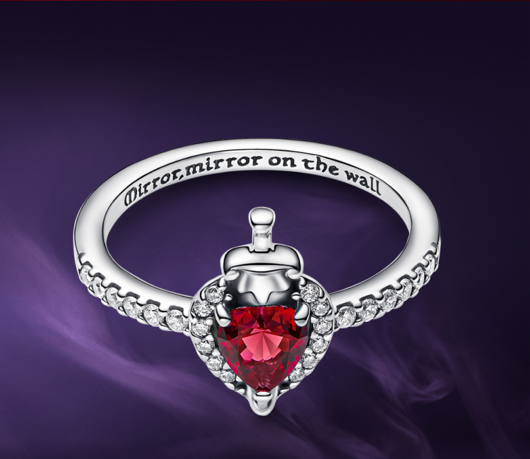 Disney's The Evil Queen ring