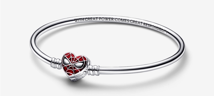 Pandora Moments x Marvel Spider-Man Mask Clasp Bangle