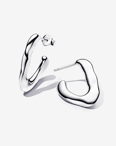 Organically V-shaped Open Hoop Earrings