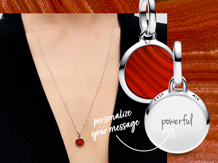 Red Murano Glass Engravable Mini Medallion Charm