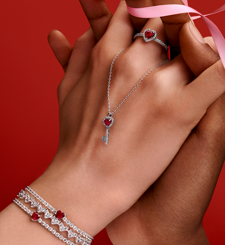Handa holding Pandora Timeless jewellery 