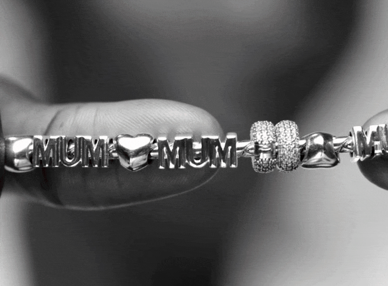 IN YOUR COOL MUM ERA