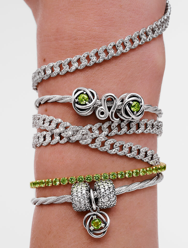 A jewellery styling specific to the zodiac sign