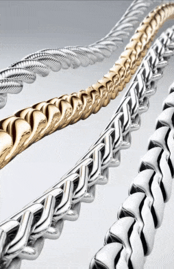 Animation of Cuban chain bracelet stack