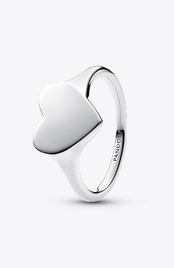 Engraved Pandora Moments heart ring