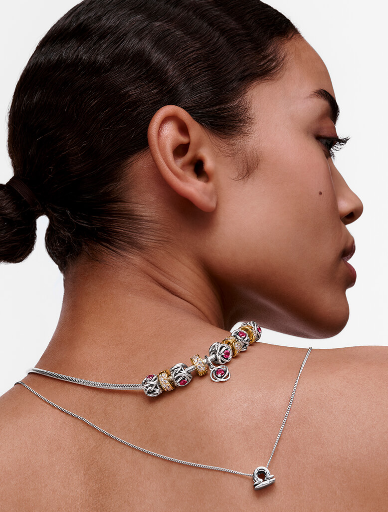 A jewellery styling specific to the zodiac sign