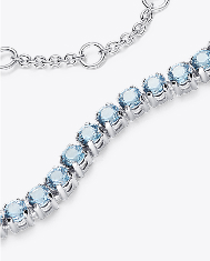 Ékszerek a hónap színében