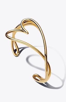 Organically shaped heart bangle