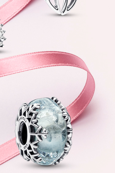 Winter Blue Snowflake Murano Charm