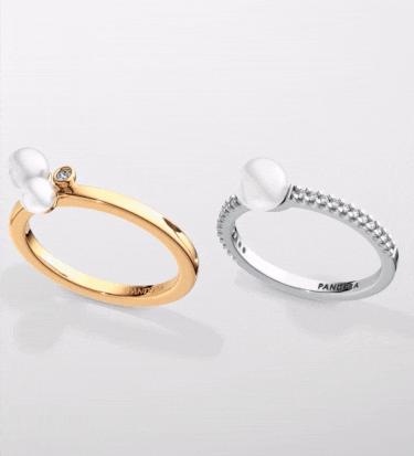 Anello Perle d'Acqua Dolce Coltivate e Punto Luce