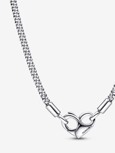 Collana Maglia Geometrica con Chiusura a Cuore