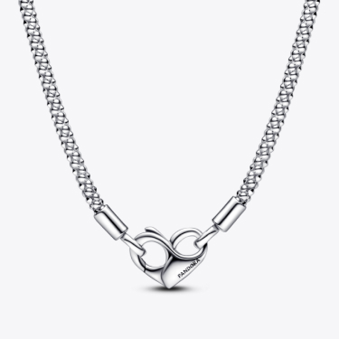 Collana Maglia Geometrica con Chiusura a Cuore
